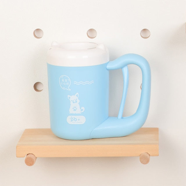 The Muddy Paws Silicone Paw Washer Cup - Clean Paws in Seconds! 🐾💧