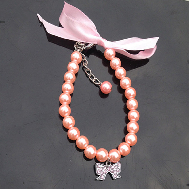 The GlamPup Rhinestone Pearl Dog Necklace Collar - Fancy Bling for Your Furry Queen! 🐶💎