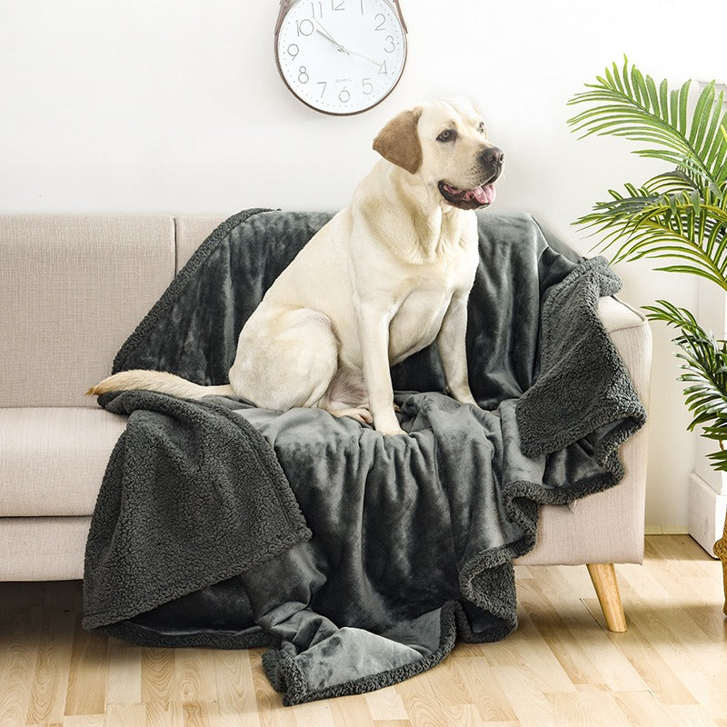 ShieldSoft Waterproof Pet Blanket 💧🐾 — Reversible Couch & Bed Cover for Dogs & Cats