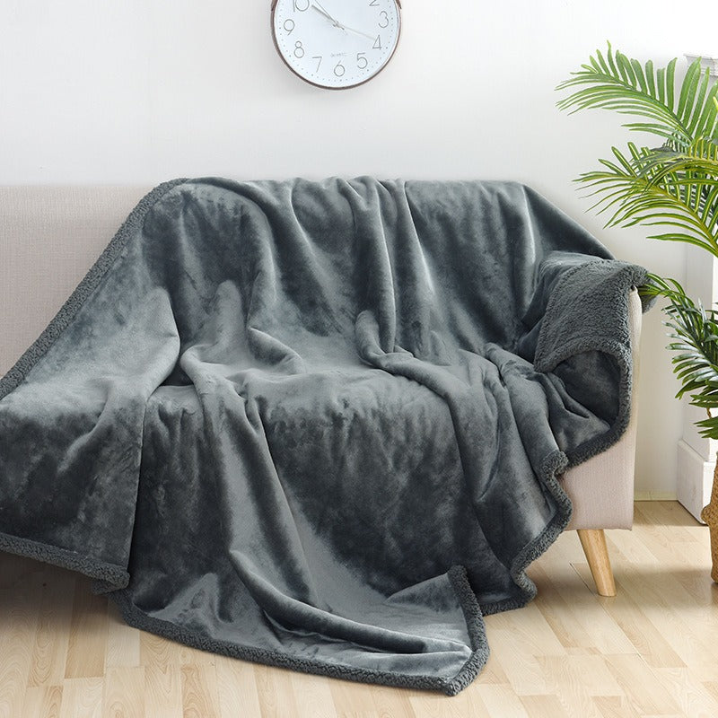 ShieldSoft Waterproof Pet Blanket 💧🐾 — Reversible Couch & Bed Cover for Dogs & Cats