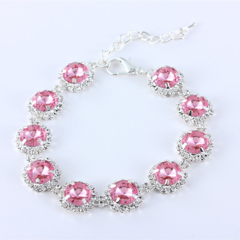 The SparkleCollar Rhinestone Pet Necklace - Glamorous Jeweled Collar for Small Dogs & Cats! 🐶💍