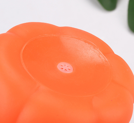 Squeaky Halloween Pumpkin Toy for Dogs 🎃